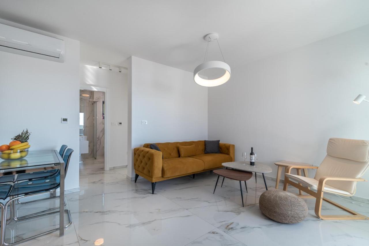 Lavender Tree - Luxury Apartments Трогір Екстер'єр фото