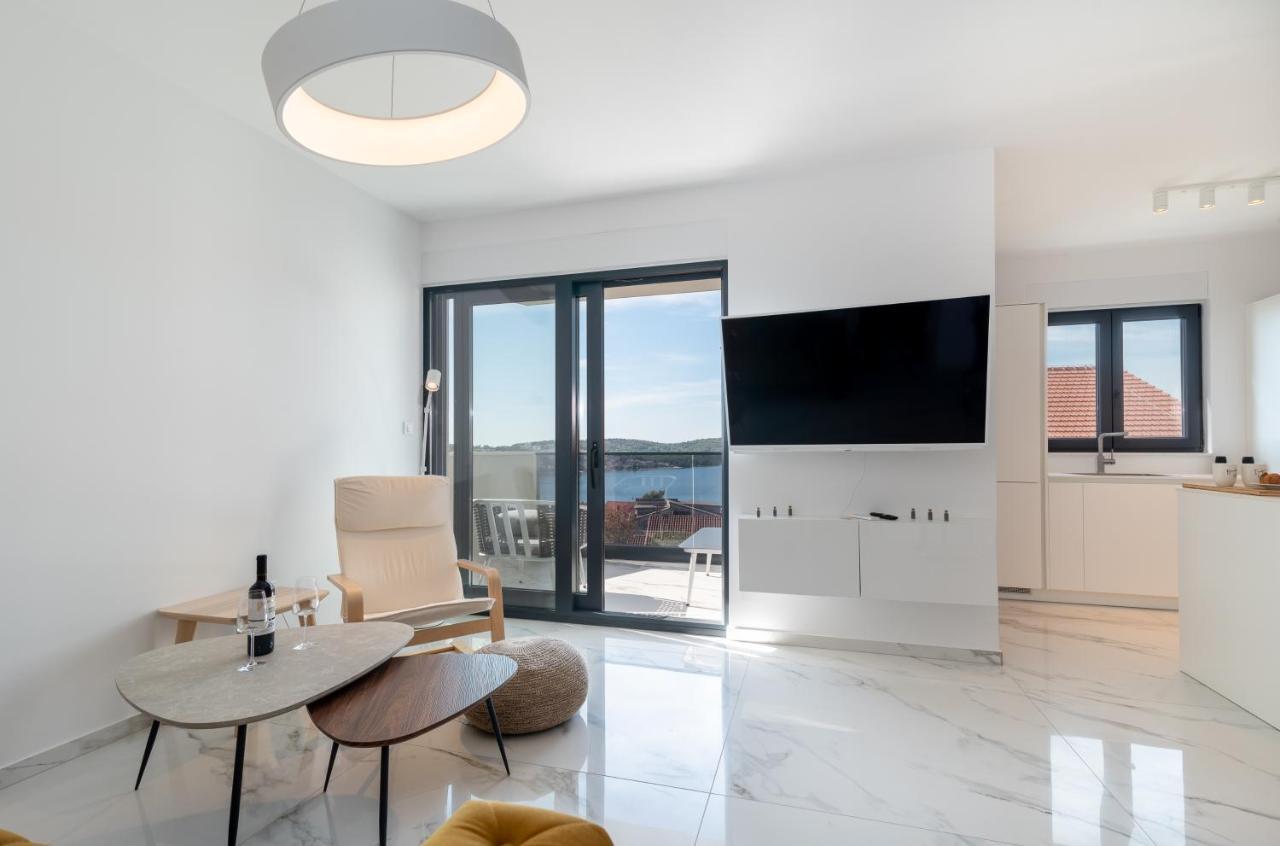 Lavender Tree - Luxury Apartments Трогір Екстер'єр фото