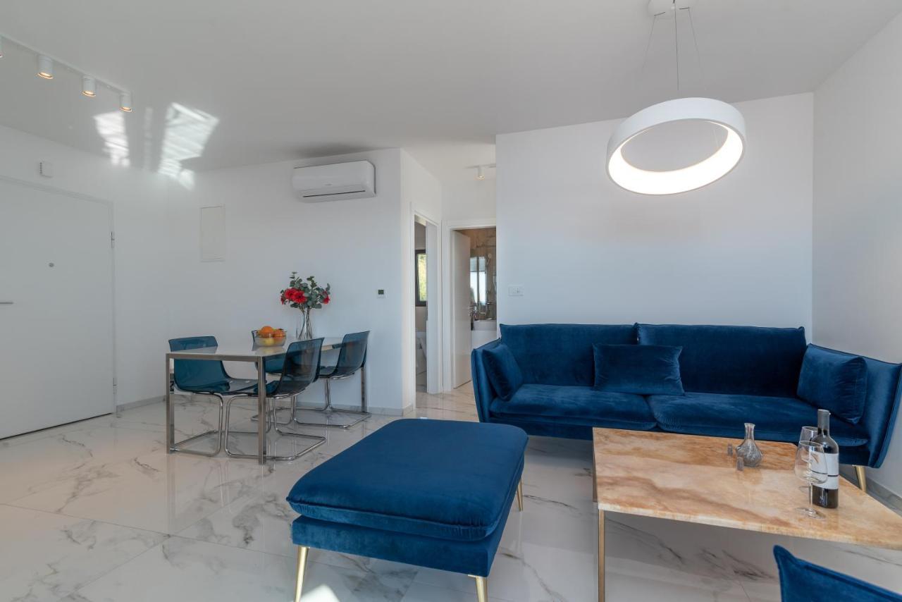 Lavender Tree - Luxury Apartments Трогір Екстер'єр фото
